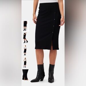 Amour Vert Gadot Paris Ribbed Skirt